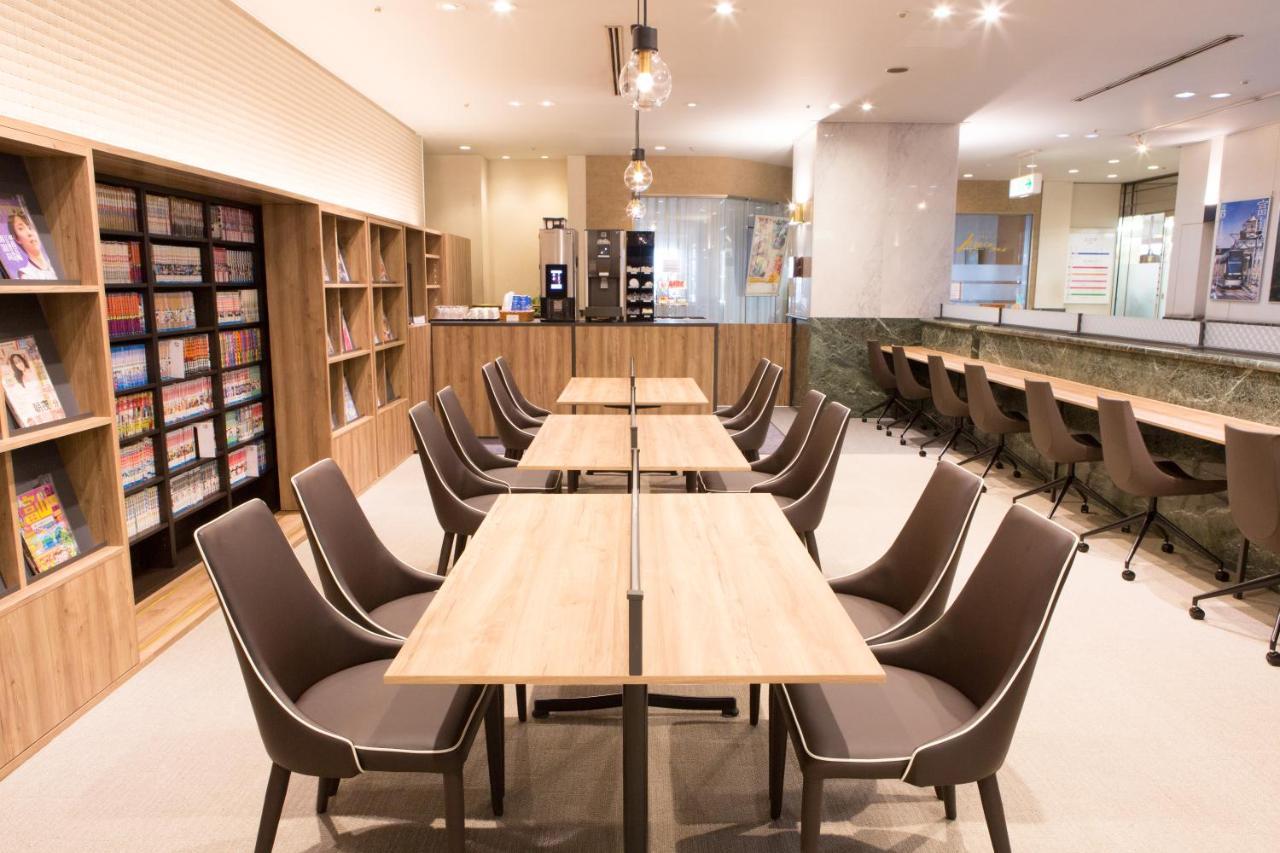 Toyama Chitetsu Hotel Екстериор снимка