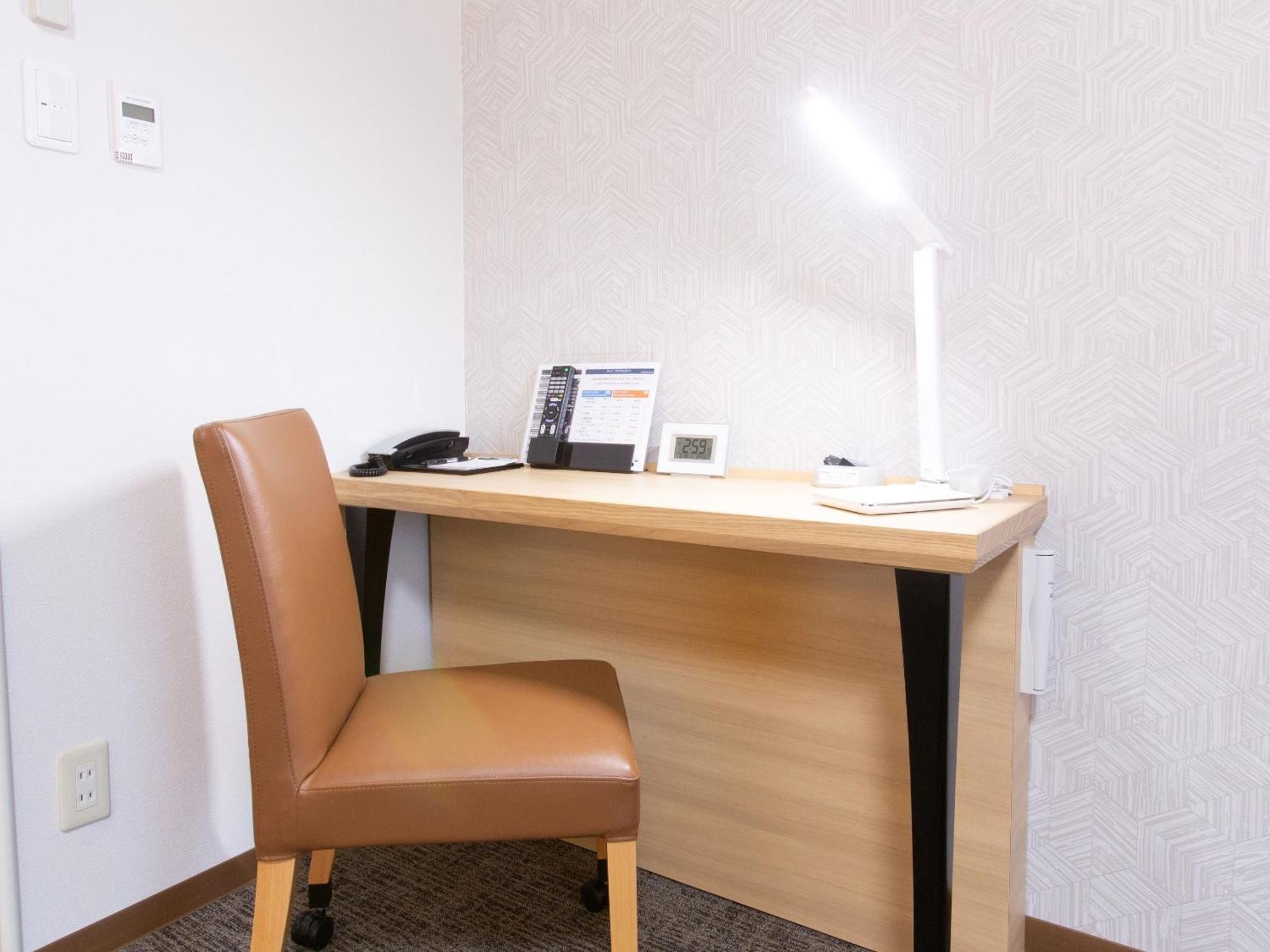 Toyama Chitetsu Hotel Екстериор снимка