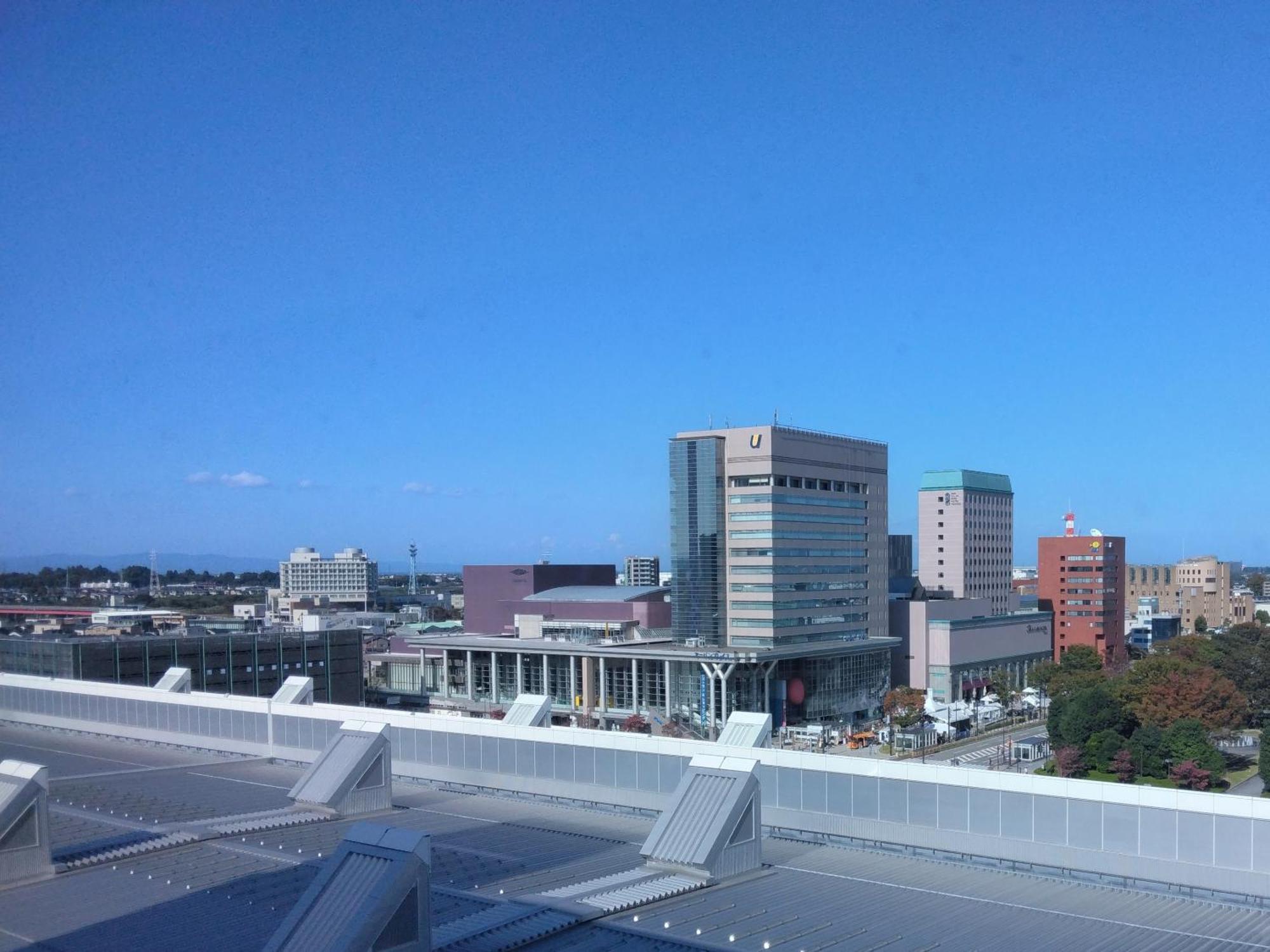 Toyama Chitetsu Hotel Екстериор снимка