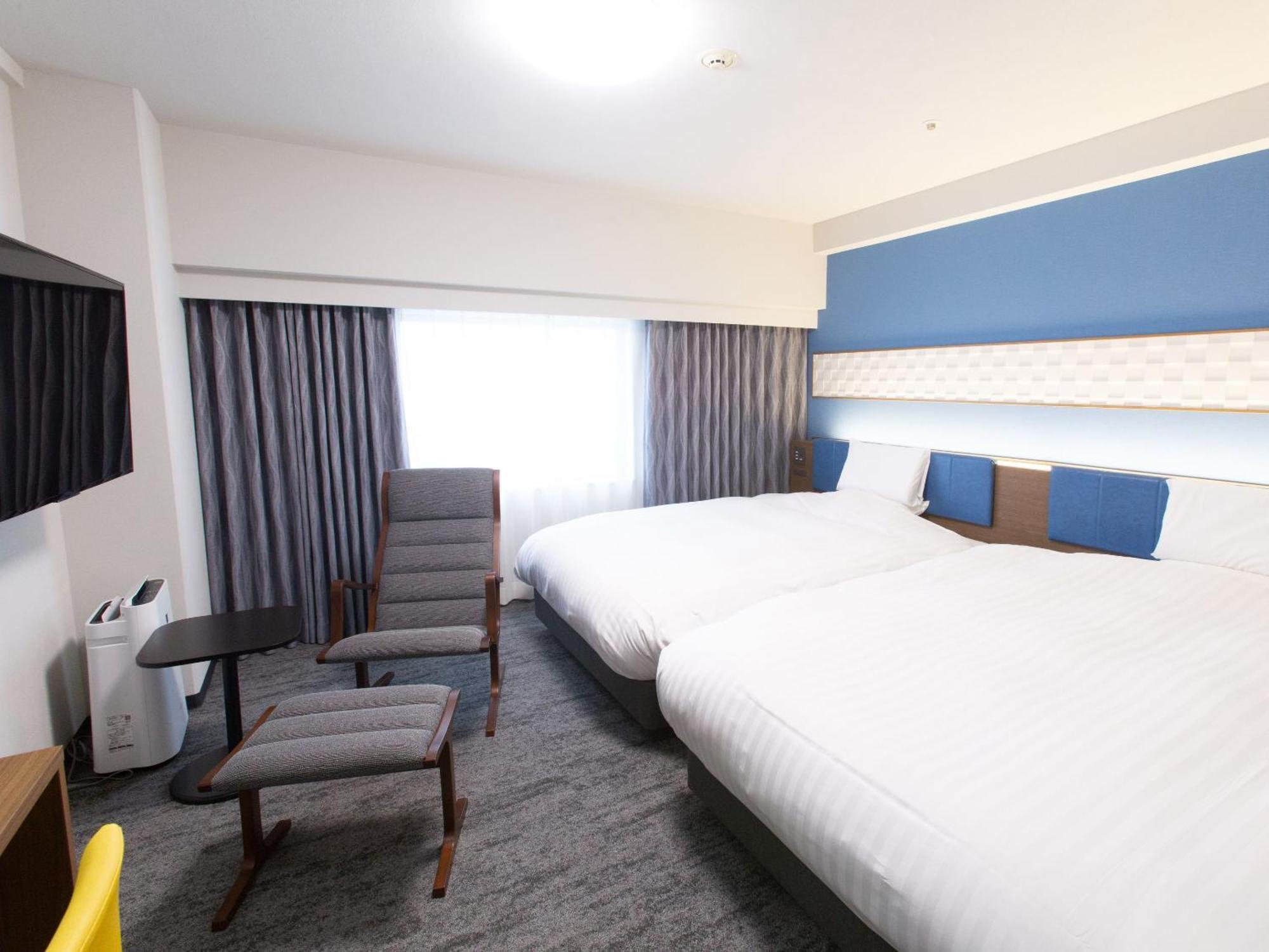 Toyama Chitetsu Hotel Екстериор снимка