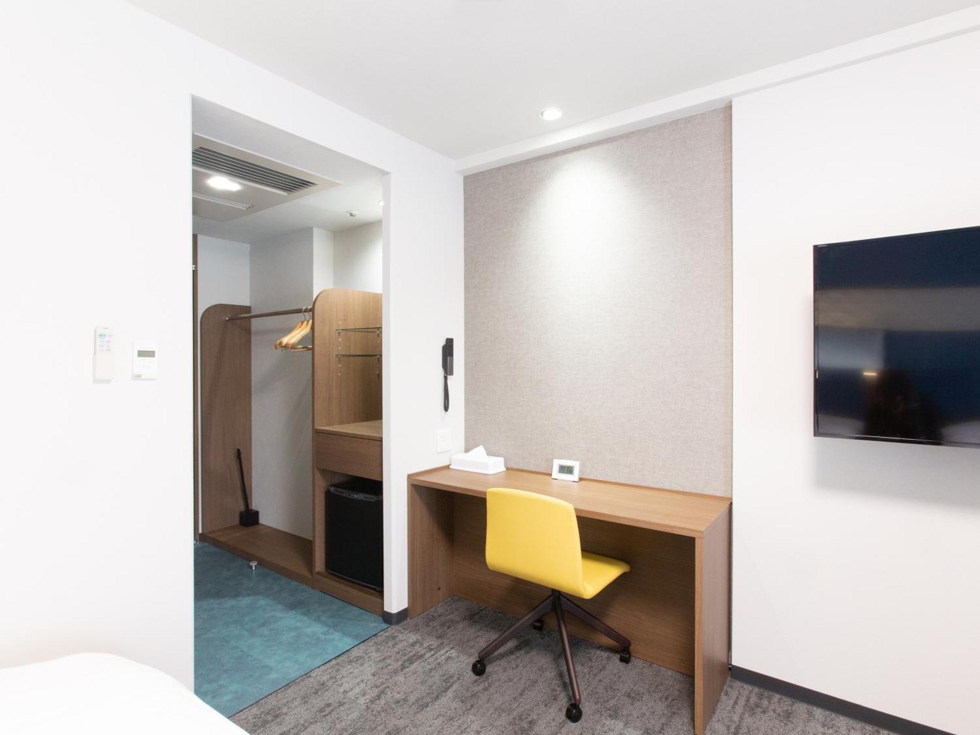 Toyama Chitetsu Hotel Екстериор снимка